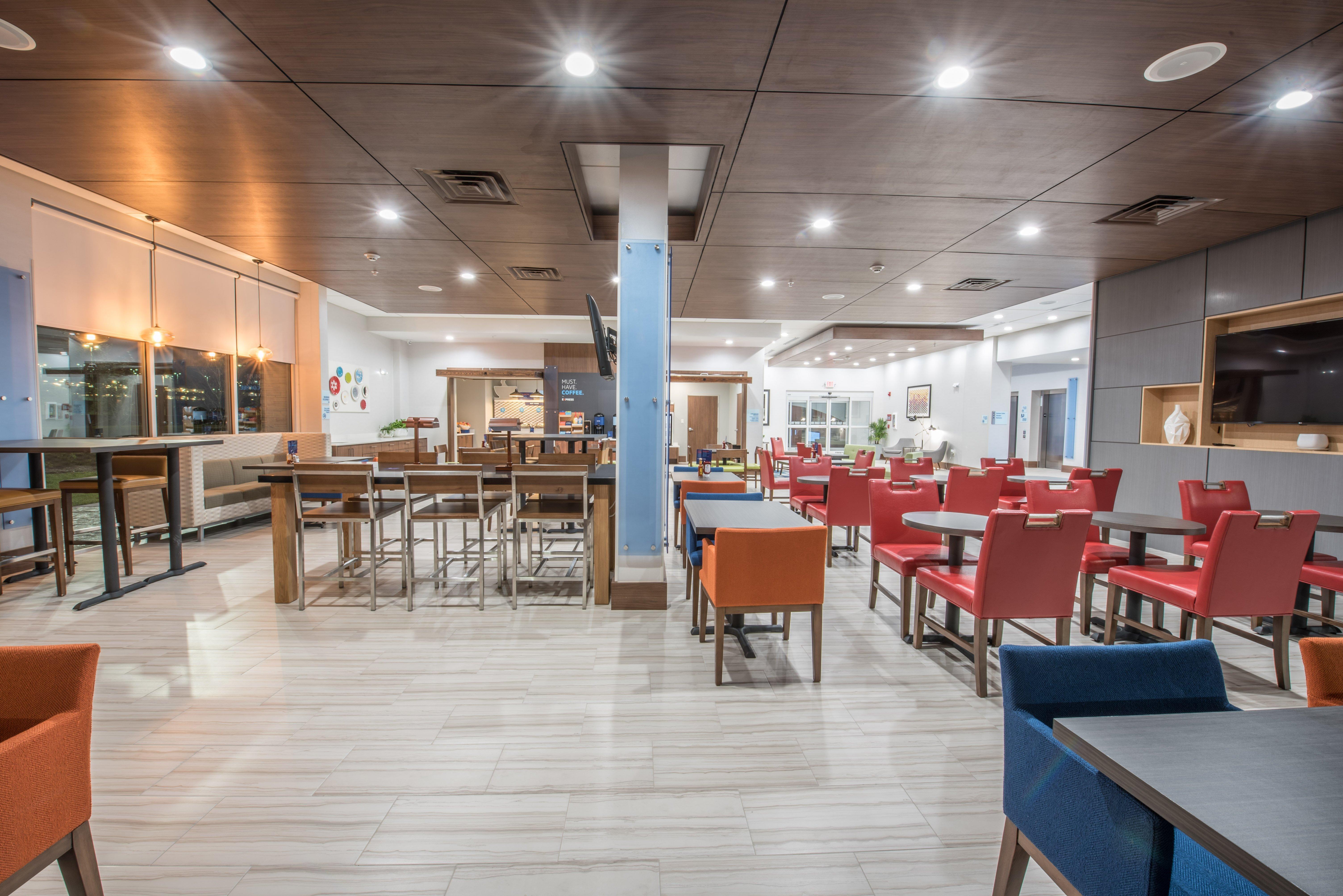 Holiday Inn Express & Suites - Houston Westchase - Westheimer By Ihg Bagian luar foto
